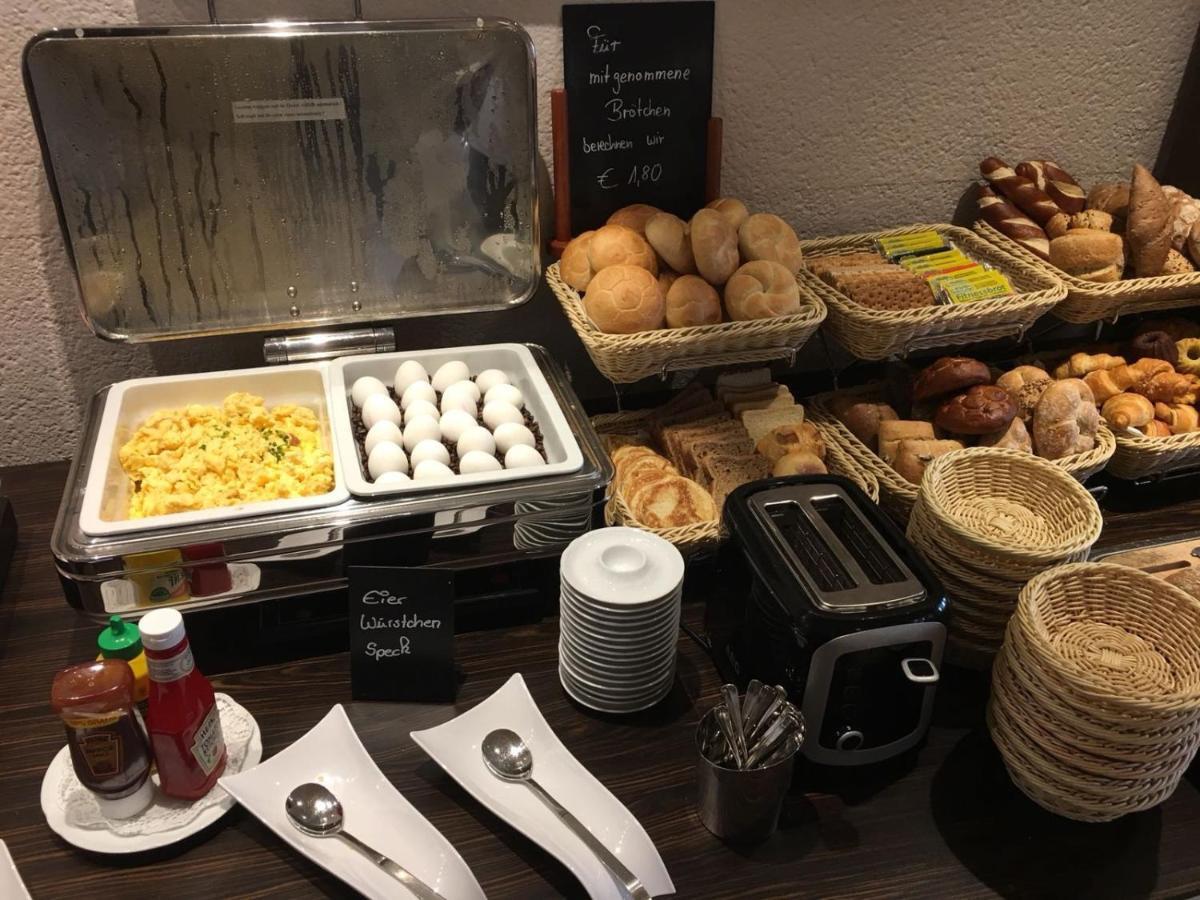 Hotel Ebnet Mutterstadt Ngoại thất bức ảnh